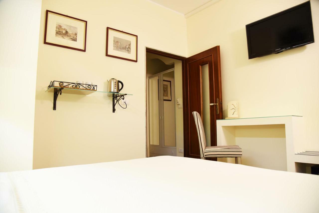 B&B Al Vecchio Glicine Torre Canne Eksteriør bilde